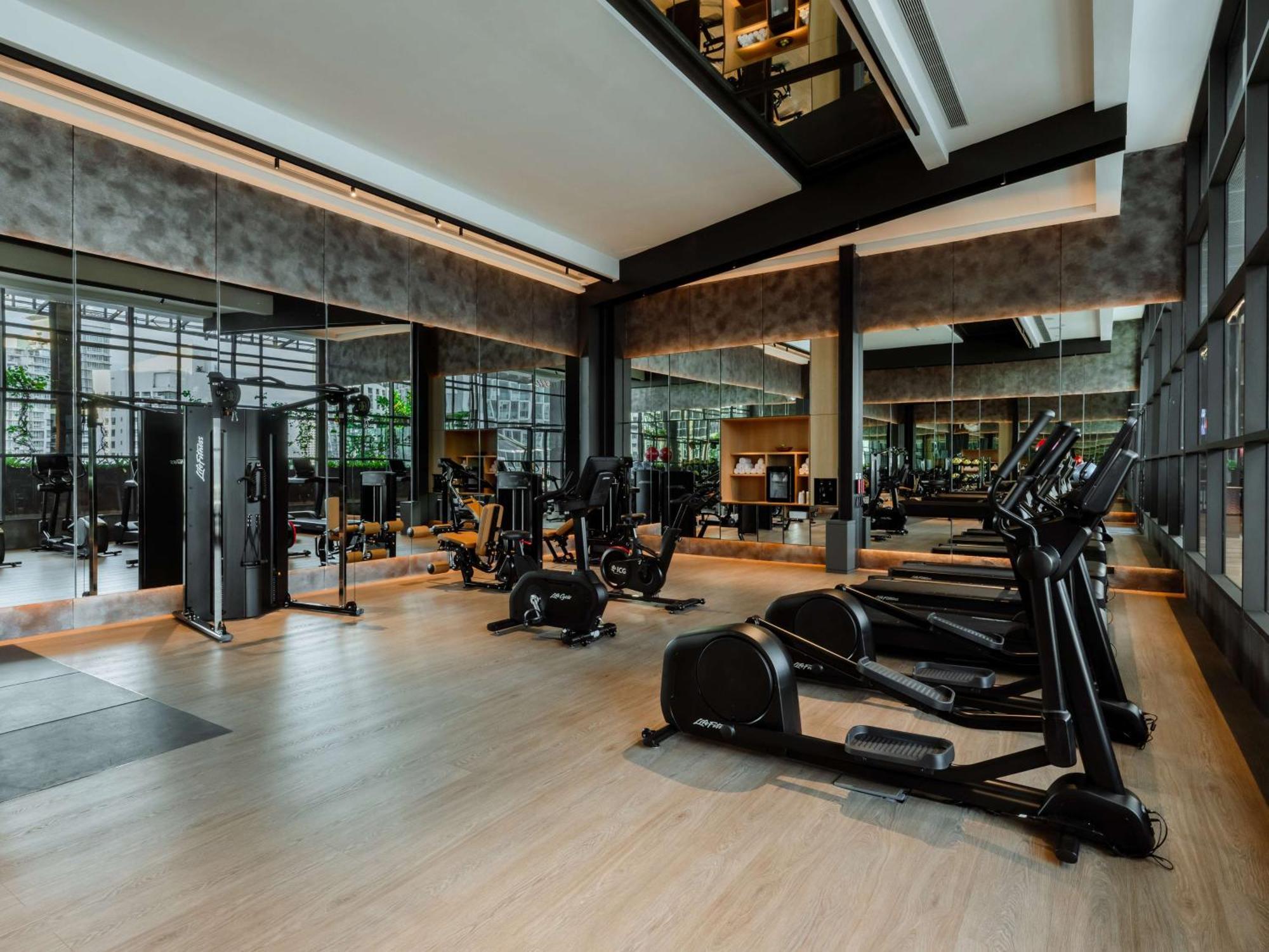 Hotel Hyatt Centric Centre 5*