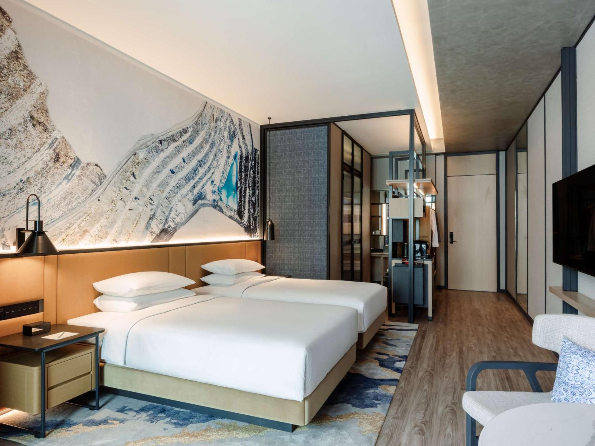Hotel Hyatt Centric Centre 5*